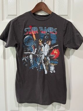 Star Wars Episode IV A New Hope Shirt Size Small